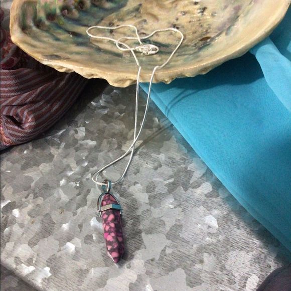 NWT Natural Gemstone 18”Chain & Pendant Pointed Chakra Hexagon Pink Gray - Picture 7 of 13